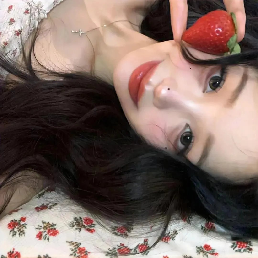 每天回家都会看到老婆在装死